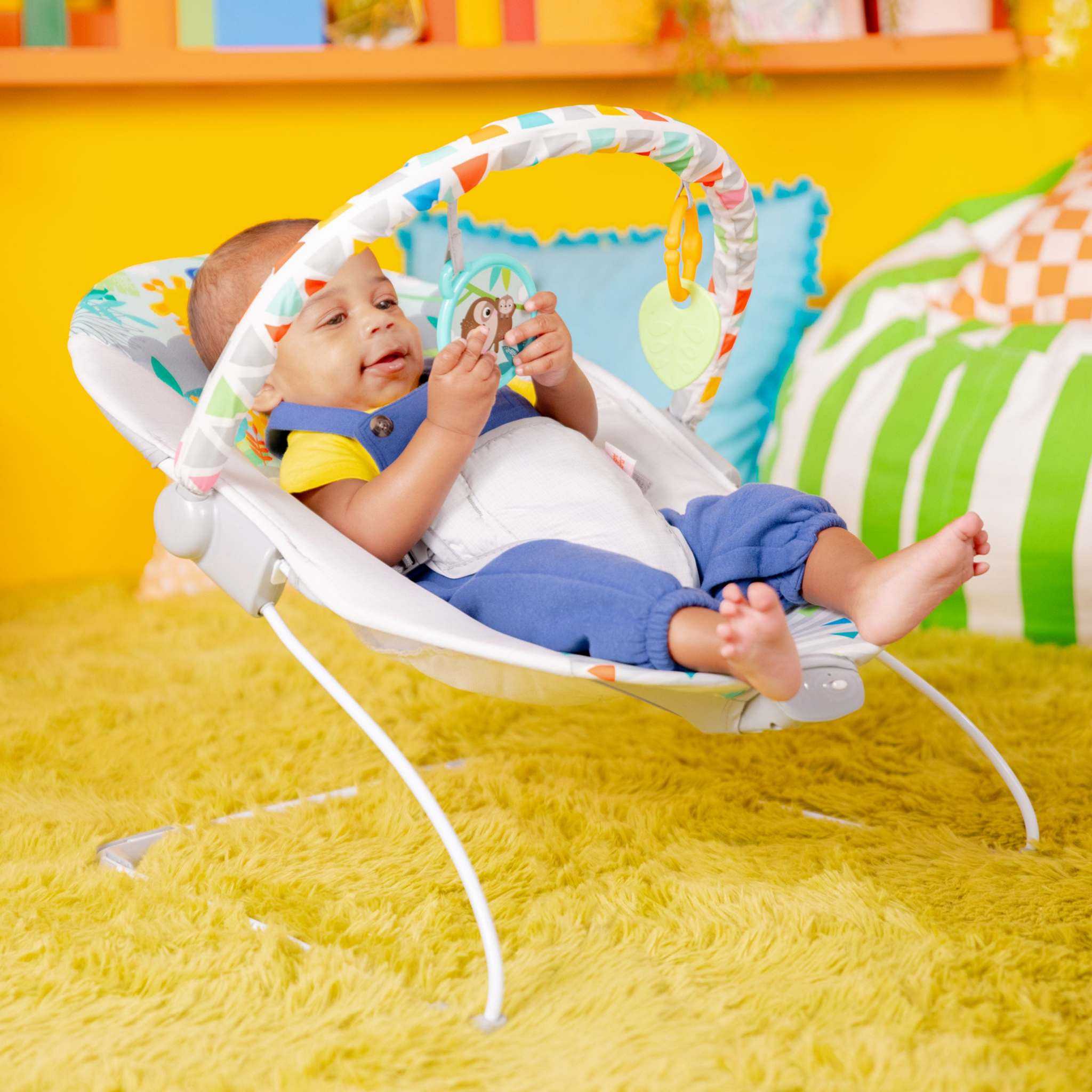 Bright Starts Safari Fun baby vibrating bouncer with toy bar and safari theme