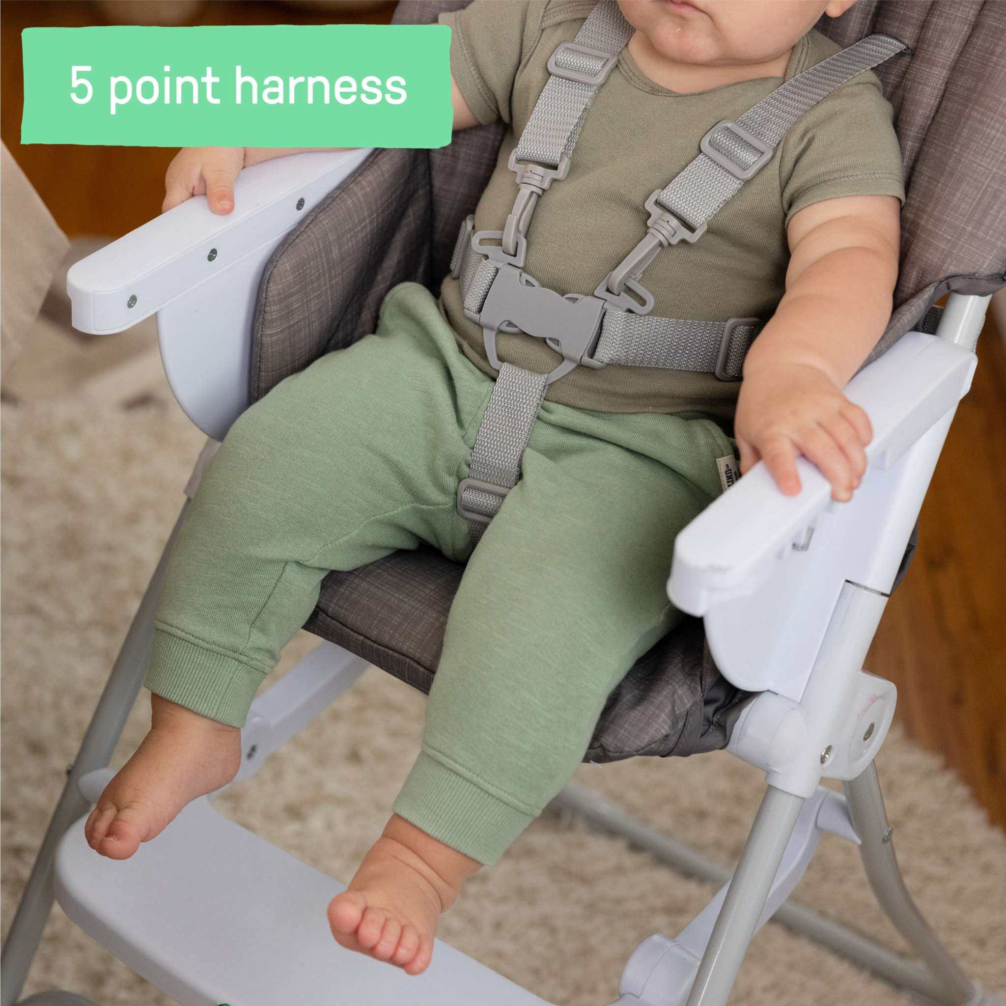 Ingenuity Sun Valley Compact Folding High Chair in grey with adjustable tray and 3-section Twist & Dine plate