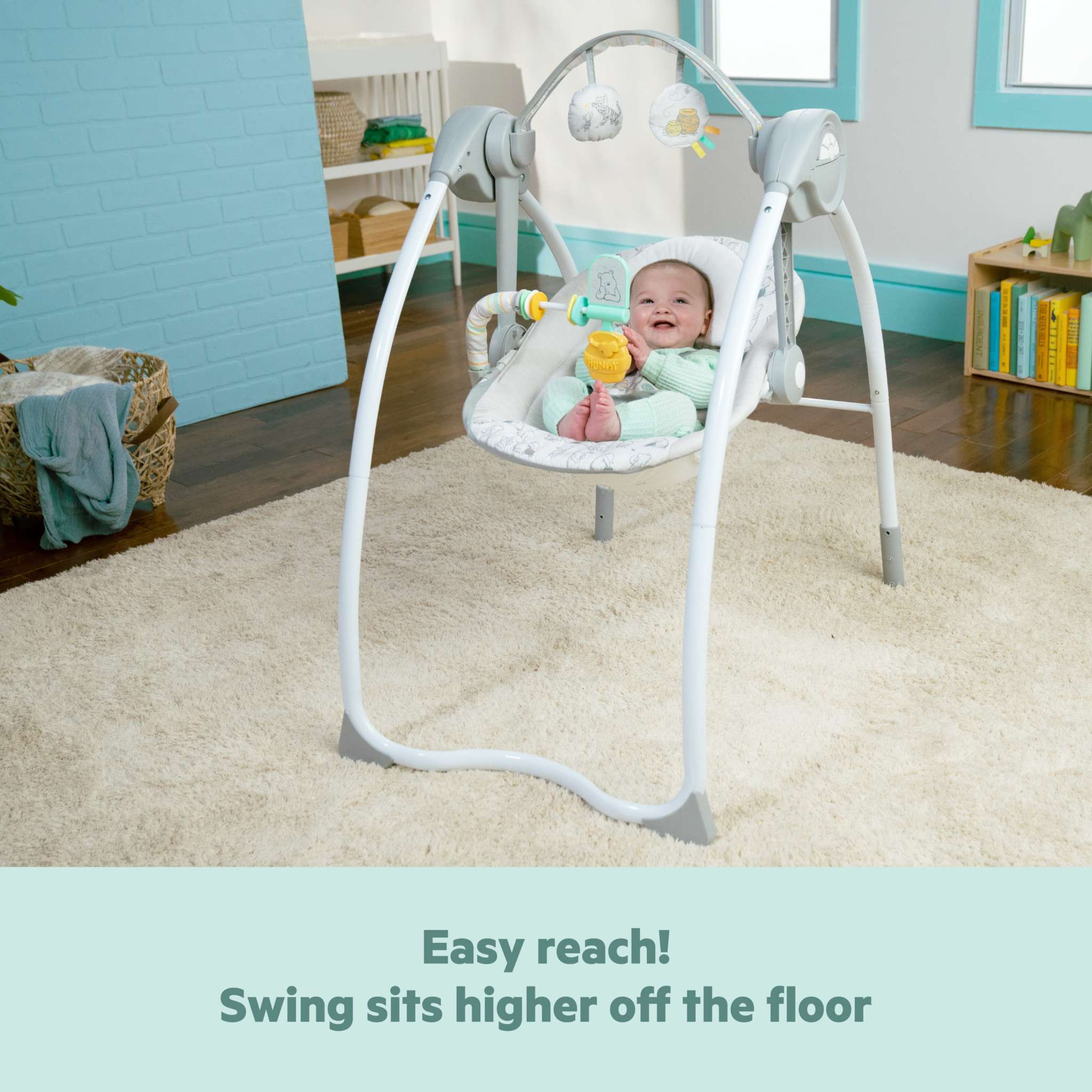 Winnie the Pooh Classic Pals milestone Swing for Baby